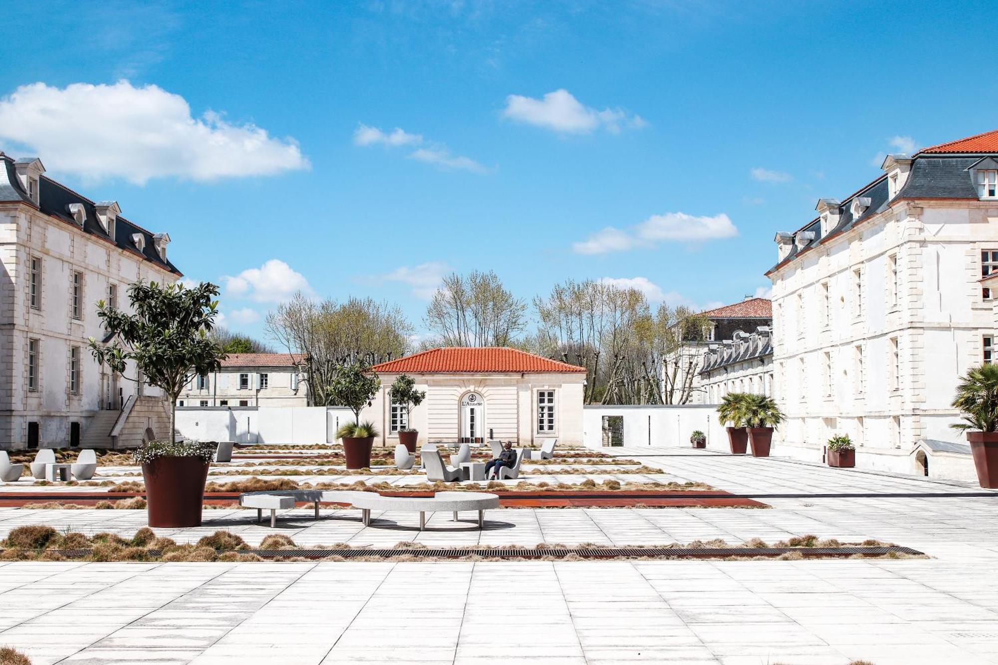 Residence De L'Arsenal Royal - Meubles De Tourisme Rochefort  Dış mekan fotoğraf